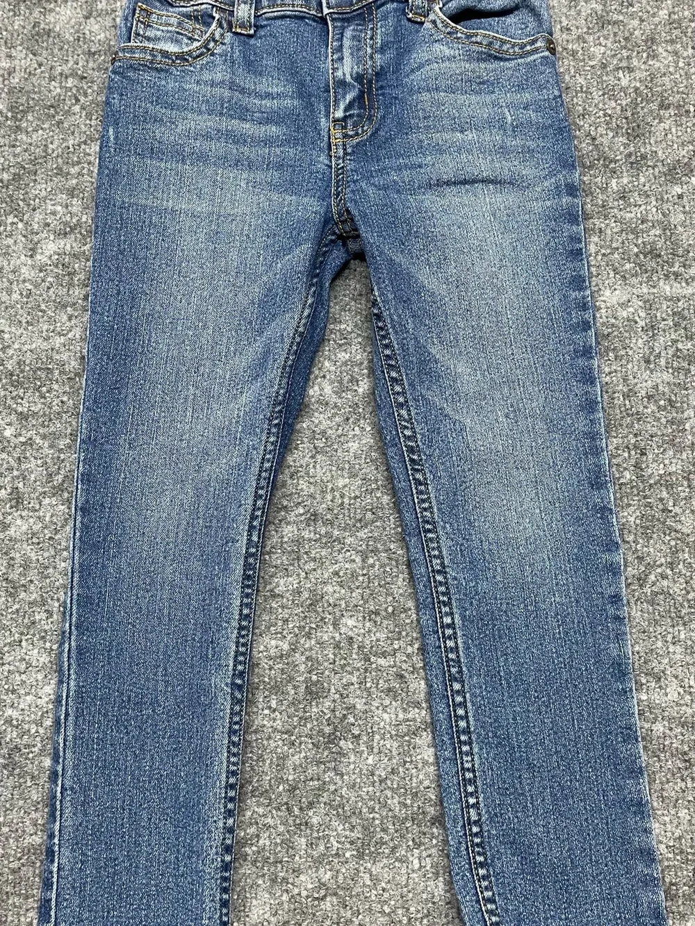 OshKosh Bgosh Kids Slim Straight Jeans in Light Blue Size 5T
